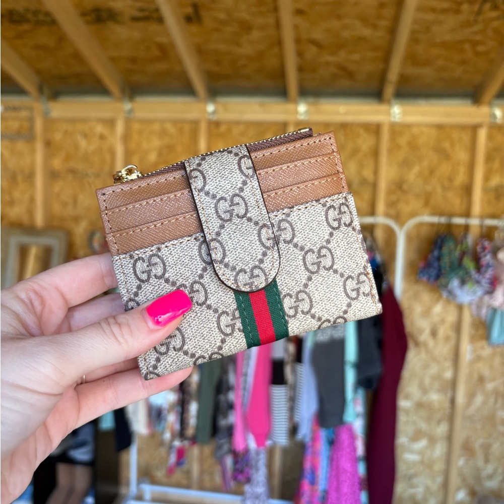 Card Holder